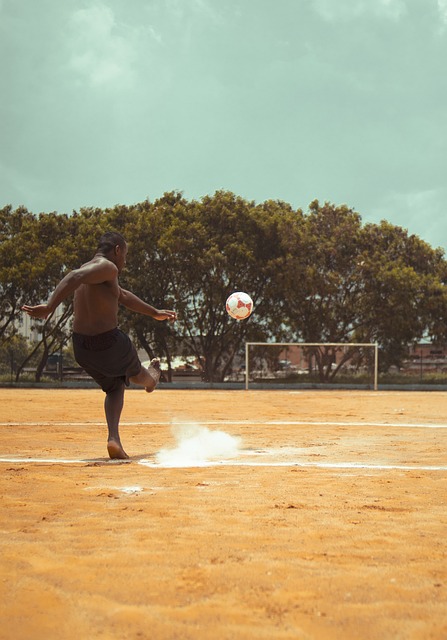 他始终以冷 他始终以冷