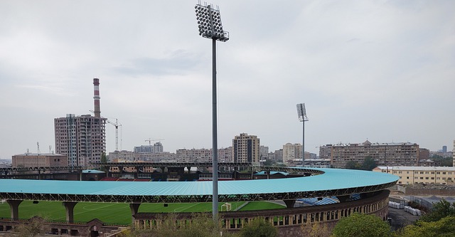 丝与业内人 丝与业内人